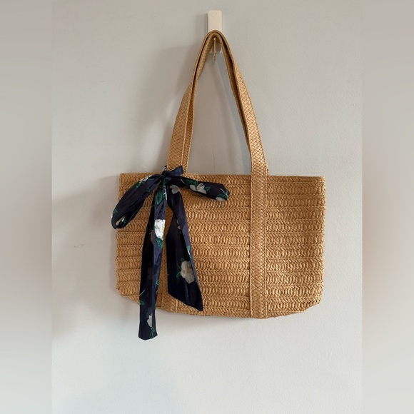 Draper James Tan Woven Tote with Navy Floral Scarf, excellent condition! - Picture 1 of 7